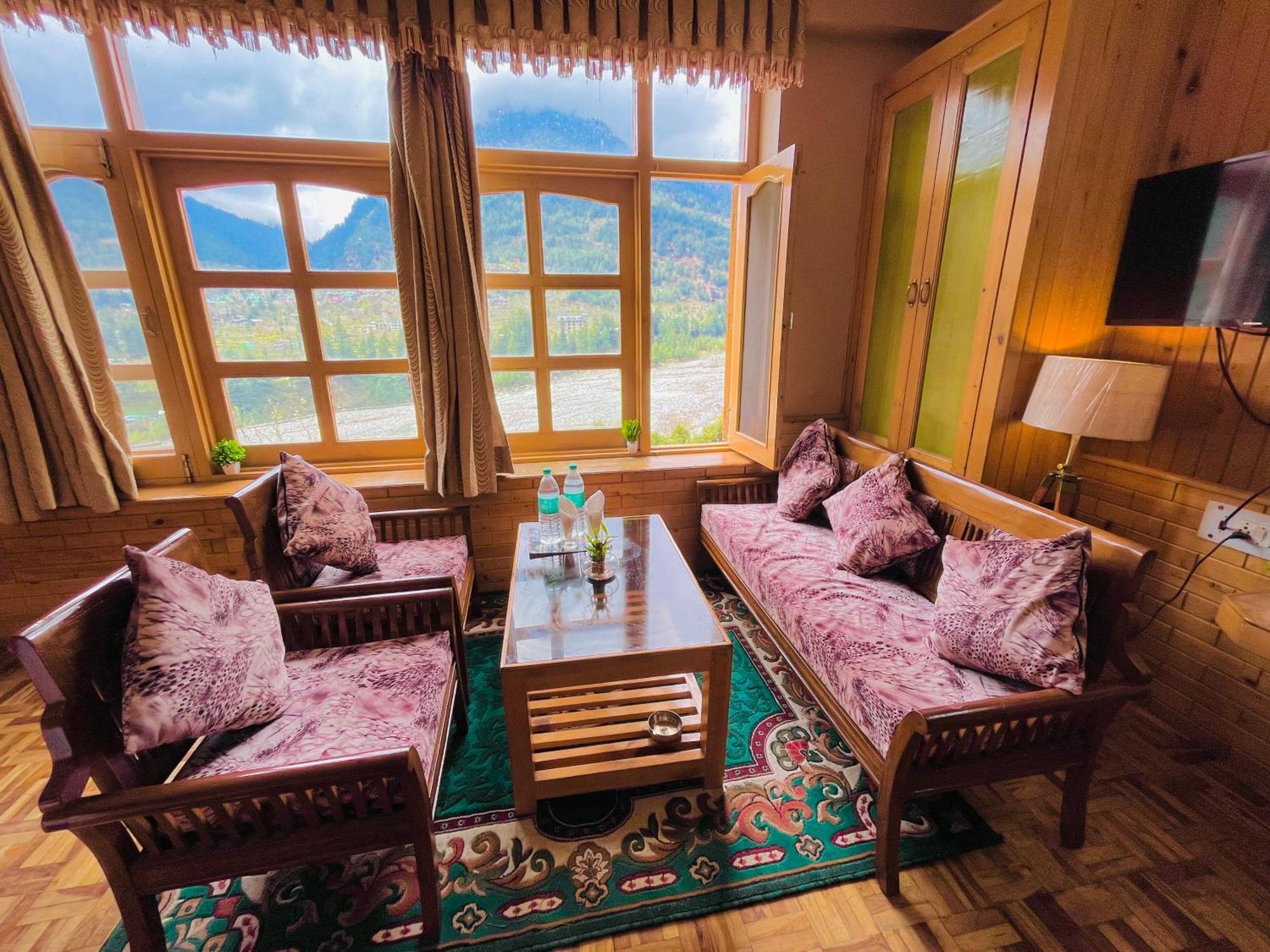 Snow Clad Riverview Hotel & Resort, Manali المظهر الخارجي الصورة