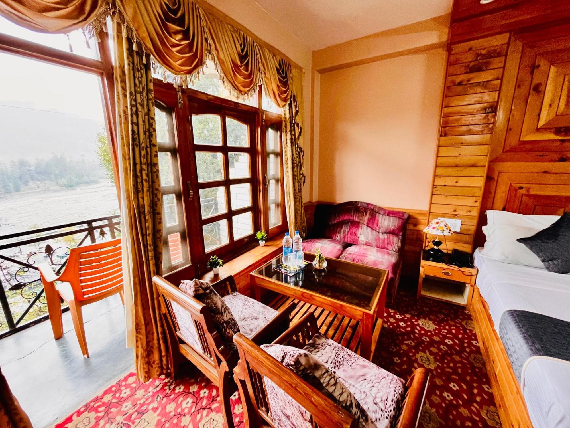 Snow Clad Riverview Hotel & Resort, Manali المظهر الخارجي الصورة