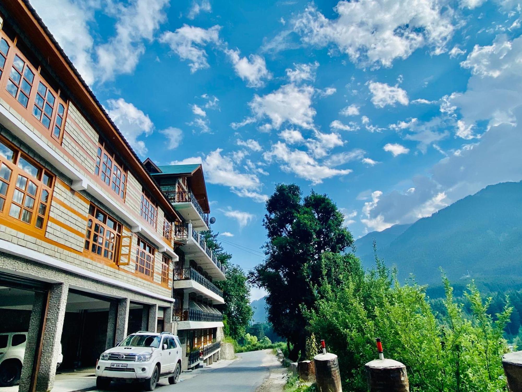 Snow Clad Riverview Hotel & Resort, Manali المظهر الخارجي الصورة